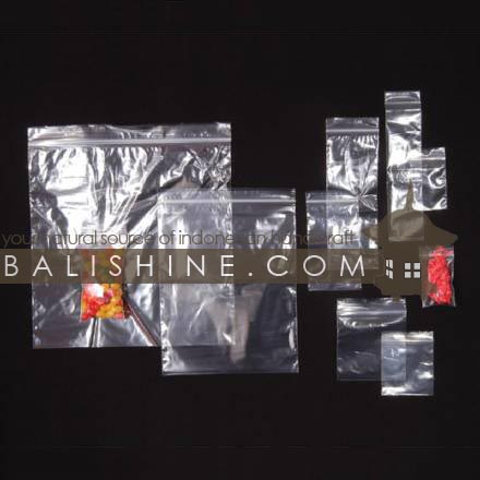Balishine: Your natural source of indonesian handicraft presents in its The shop accessories collection the Polyethylene Bag:316BIN5007:This set of 100 pieces polyethylene bag with zip. Minimum order 1000 pieces.  Same as picture