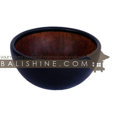 Balishine: Your natural source of indonesian handicraft presents in its Tableware collection the Bowl:624DIV1096:This bowl is produced in Bali made from mango wood with an natural and parfumed tropical spice known as cinamon.  