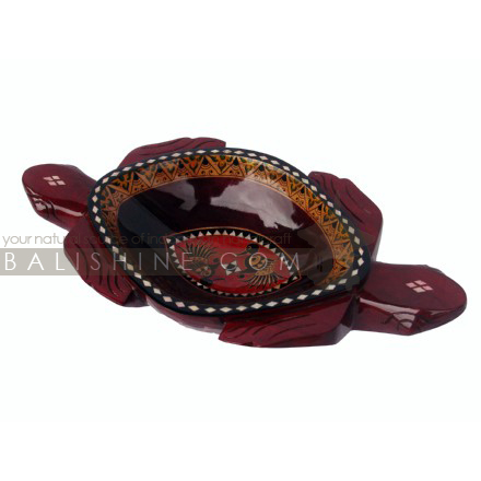 Balishine: Your natural source of indonesian handicraft presents in its Tableware collection the Bowl Lombok:624KET5552:This bowl is a handicraft of Lombok made from mahogany wood.  Same as picture