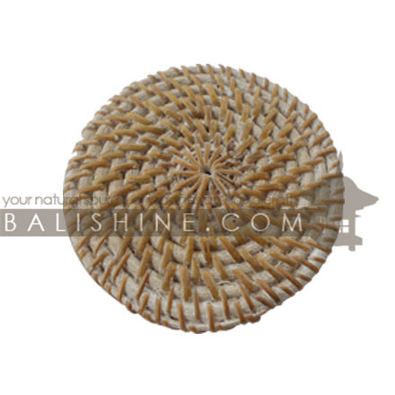 Balishine: Your natural source of indonesian handicraft presents in its Tableware collection the Coaster:631RAS7468:This coaster is produced in Bali and made from natural rattan.  Available in natural, white wash or black wash color.