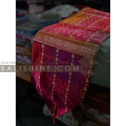 Balishine: Your natural source of indonesian handicraft presents in its Tableware collection the Table Runner:628VIN6408:This table runner made in Bali from sari textile.   