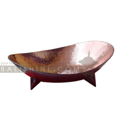Balishine: Your natural source of indonesian handicraft presents in its Tableware collection the Tray:625LIS5699:This tray made in Bali from copper.   Same as picture