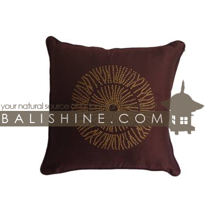 Balishine: Your natural source of indonesian handicraft presents in its Textile & Rugs collection the Pillow Cases:537KAN1269:This pillow case is produced in Bali it's a handmade textile with closing zip.  50% coton and 50% polyester. Same as picture