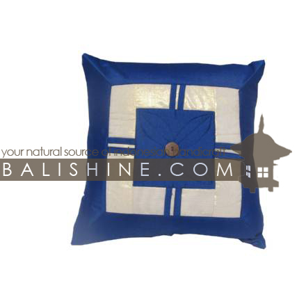 Balishine: Your natural source of indonesian handicraft presents in its Textile & Rugs collection the Pillow Cases:537MKN5031:This pillow case is produced in Bali it's a handmade textile with closing zip.  50% coton and 50% polyester. Same as picture
