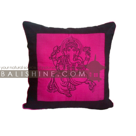 Balishine: Your natural source of indonesian handicraft presents in its Textile & Rugs collection the Pillow Cases:537MKN6964:This pillow case is produced in Bali it's a natural handmade textile with closing zip.  50% coton and 50% polyester. Same as picture