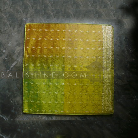 Balishine: Your natural source of indonesian handicraft presents in its Textile & Rugs collection the Pillow Cases:537VIN5476:This pillow case is produced in Bali it's a handmade textile with closing zip.  Same as picture