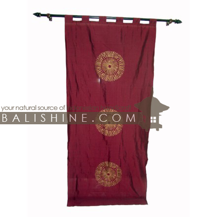 Balishine: Your natural source of indonesian handicraft presents in its Textile & Rugs collection the Curtain:540KAN1488:This curtain is produced in Bali it's a handmade textile.  50% coton and 50% polyester. Color as photo.