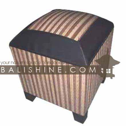 Balishine: Your natural source of indonesian handicraft presents in its Textile & Rugs collection the Pouf Stool:541JAS3070:This square pouf stool is produced in Bali made from the matting of natural coconut root . It can be opened.  Natural color