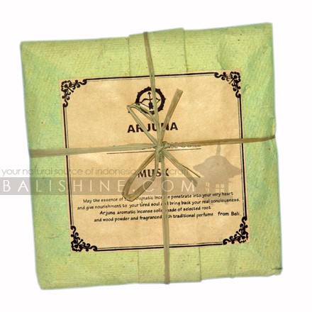 Balishine: Your natural source of indonesian handicraft presents in its Various collection the 3 Pcs Spiral Coil:44ARJ542404:This spiral coil is produced in Bali made from tropical pulp flower. 1 coil is burning for 24 hours but you can stop it and start it again.  Also available in aromas : Amber, Apple, Bergamot, Cacao, Canabis, Chempaka, Cinnamon, Citronnella, Clove, Coconut, Coffe, Darshan, Euqaliptus, Frangipani, Gardenia, Grass, Jasmine, Krishna Musk, Lavender, Lemon, Lotus, Macana, Mango, Musk, Nagchampa, Narcis, Night Queen,  Opium, Orange, Orchid, Passion Fruit, Patchouly, Peppermint, Rose, Rosemary, Sakura, Sandalwood, Spice, Strawberry, Sweet balinese, Variety, Vetiver, Ylang-Ylang, Vanilla, Lotus.