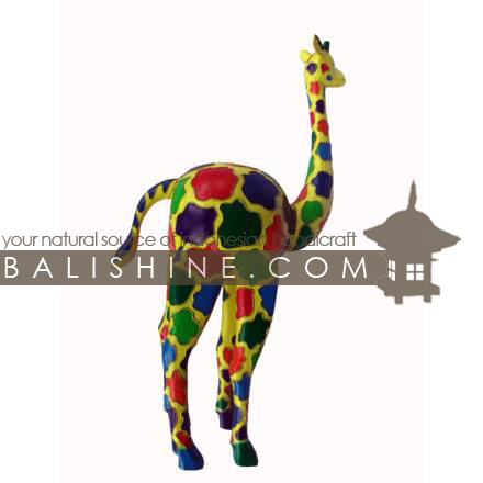 Balishine: Your natural source of indonesian handicraft presents in its Various collection the MoneyBox:415BAL6518:This giraffe bank is a handicraft of Bali made from albesia wood.  Full color