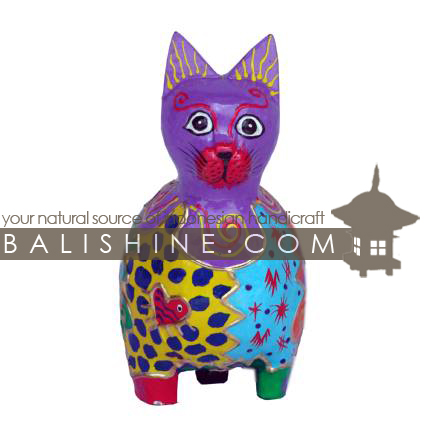 Balishine: Your natural source of indonesian handicraft presents in its Various collection the MoneyBox:415KAG6536:This cat bank is an handicraft of Bali made from albesia wood.  Full color