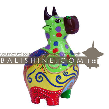 Balishine: Your natural source of indonesian handicraft presents in its Various collection the MoneyBox:415KAG6553:This cow bank is produced in Bali made from albesia wood with coconut.  Full color