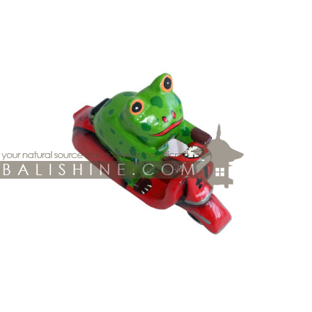 Balishine: Your natural source of indonesian handicraft presents in its Various collection the Biker Cat:415KAG77021:This toy is made from albasia wood.  