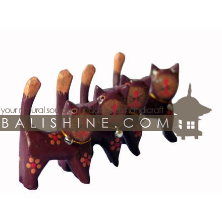 Balishine: Your natural source of indonesian handicraft presents in its Various collection the Funny Handicraft:415TOS7652:This handicraft is produced in Bali made from albesia wood.  Full color
