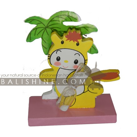 Balishine: Your natural source of indonesian handicraft presents in its Various collection the Photo Holder:415PUA76721:This photo holder is produced in Bali and made from MDF wood.  Full color