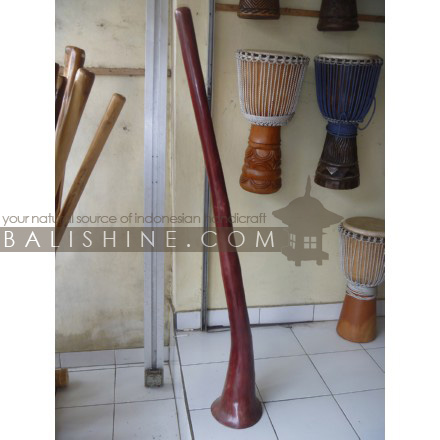 Balishine: Your natural source of indonesian handicraft presents in its Various collection the Didjeridoo:412TJA606456:This didjeridoo is a handicraft of Bali made from fiber.  