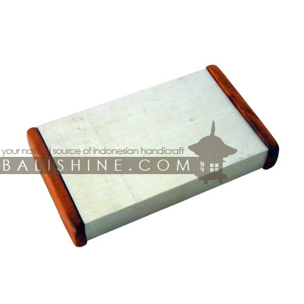Balishine: Your natural source of indonesian handicraft presents in its Various collection the Maracas Aluminium:412MIK606990:This maracas is made from aluminium and mahogany wood..  